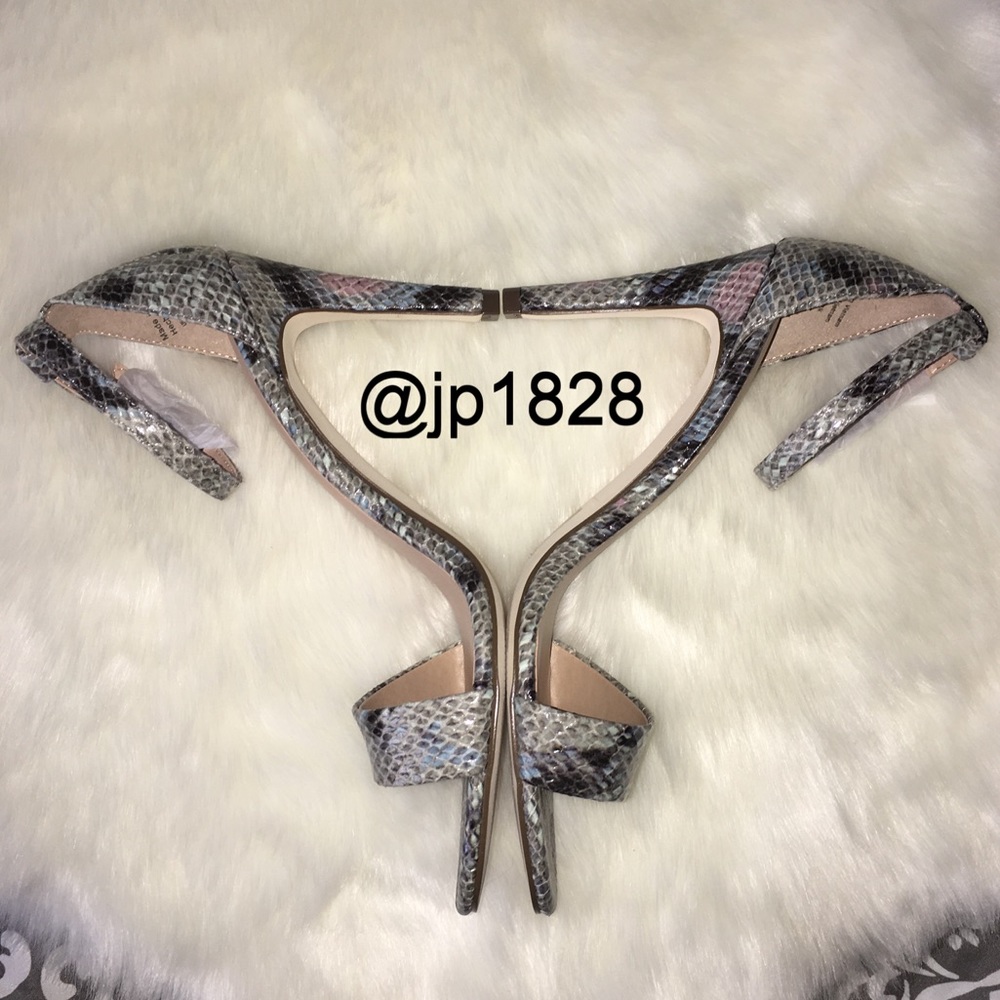HP!🎉Barely There Snake Print Heeled Sandals